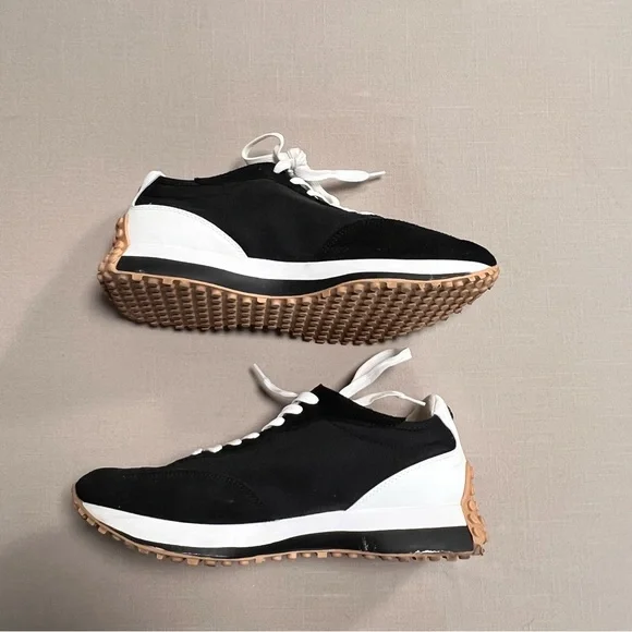 Steve Madden CAMPO Retro Sneakers Black & White – Women’s 11M - Picture 5 of 14